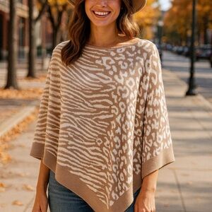Barefoot‎ Dreams Animal Print White and Pink Poncho | One Size